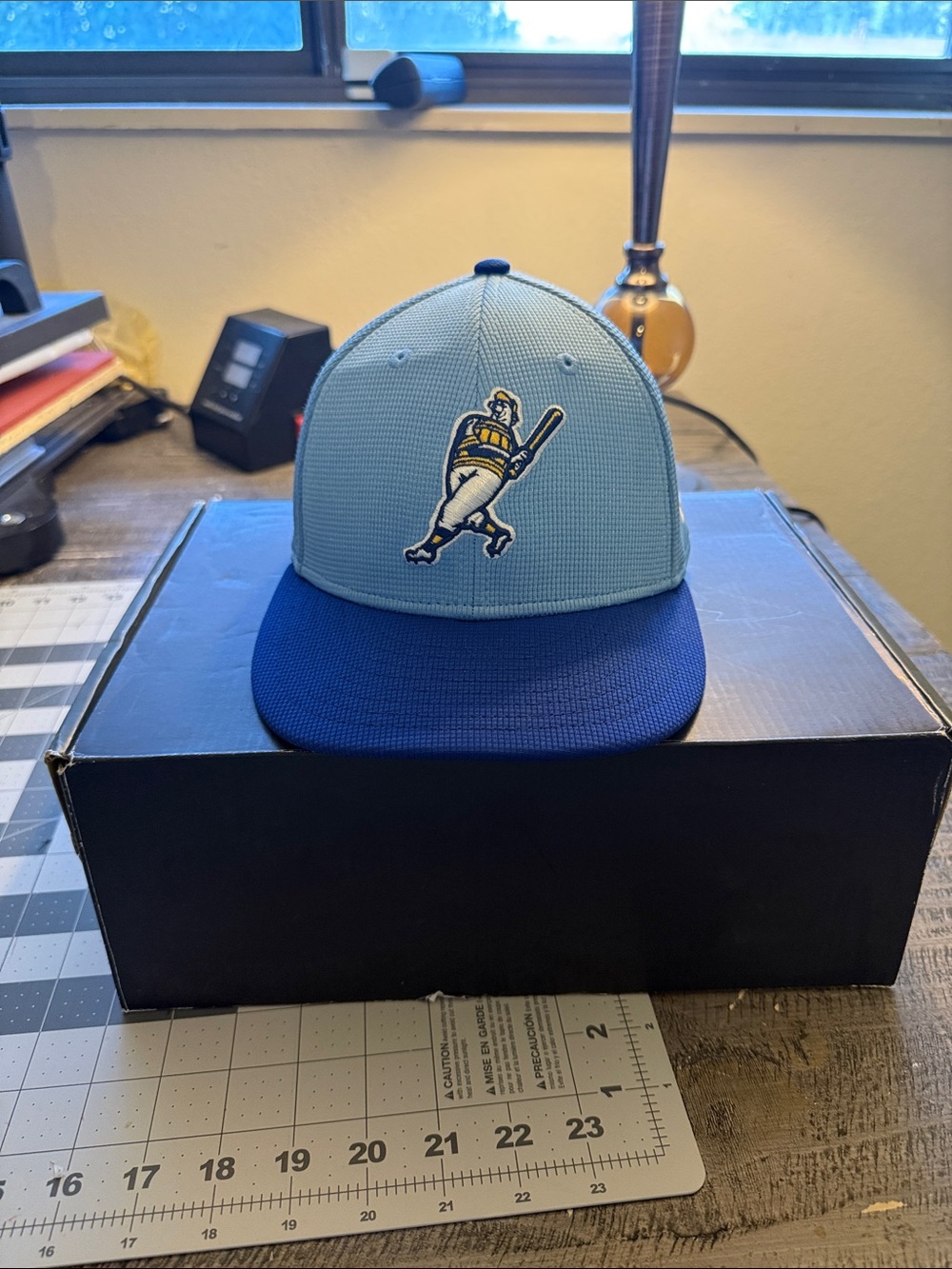 Retro Tricolor Baseball Cap with Script Logo - Blue/White/Red
